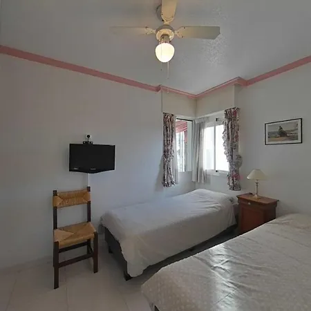 Zzzzz Apartment
